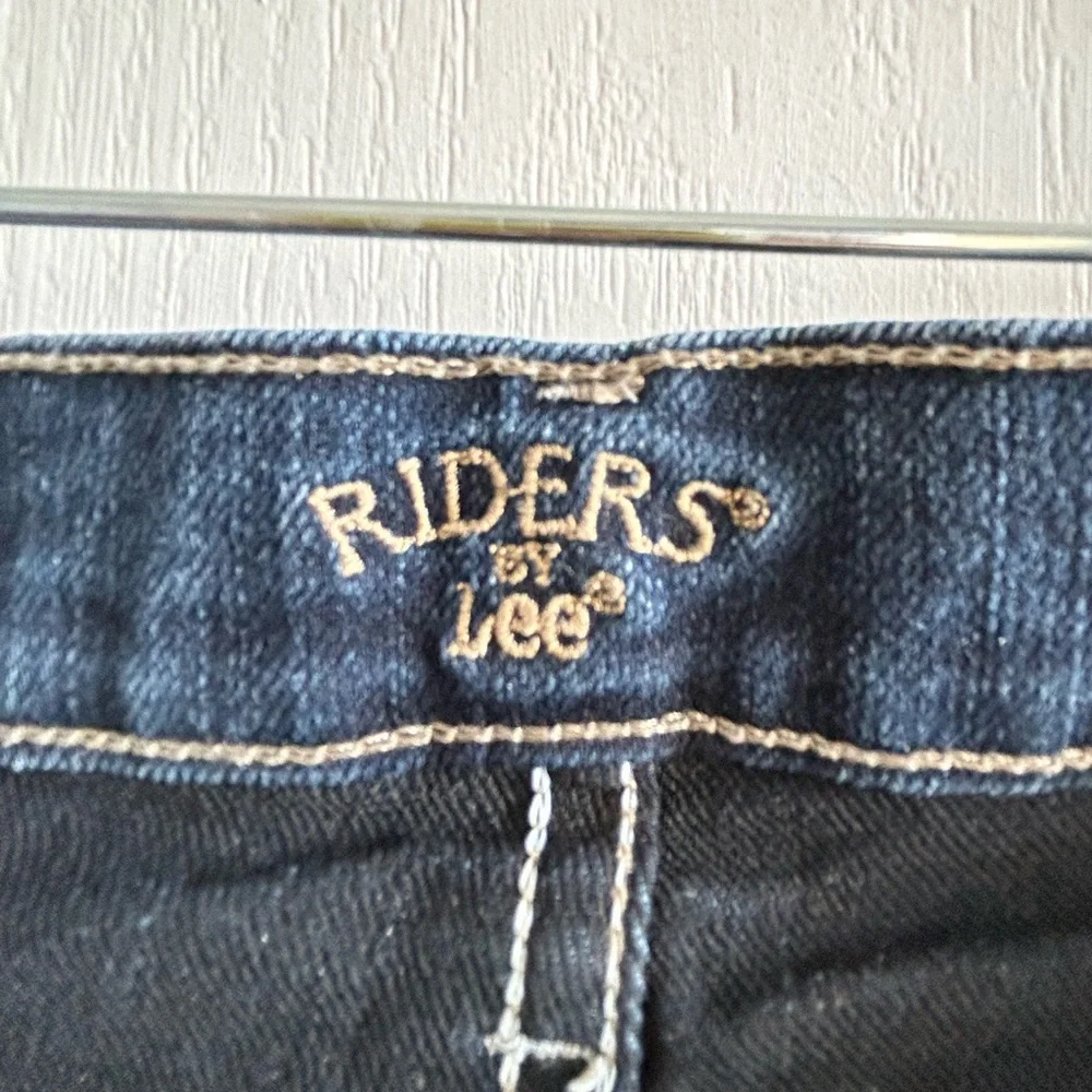 Jeans - Picture 3 of 5